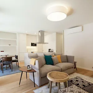 feels-like-home-amazing-bairro-alto-flat.hotels-lisbon-portugal.com/